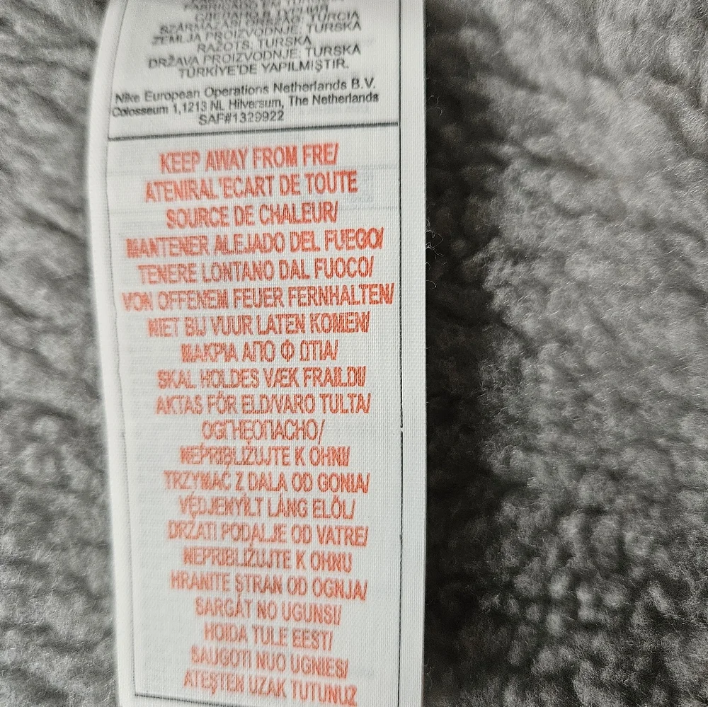 Jacket - Picture 6 of 7